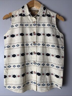 Sleeveless Button-Front Tank Top in Cream with Navajo Print